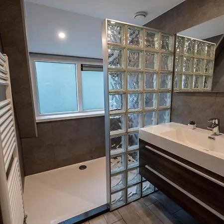 Verborgen Parel In Durbuy's Bos Vakantiehuis *